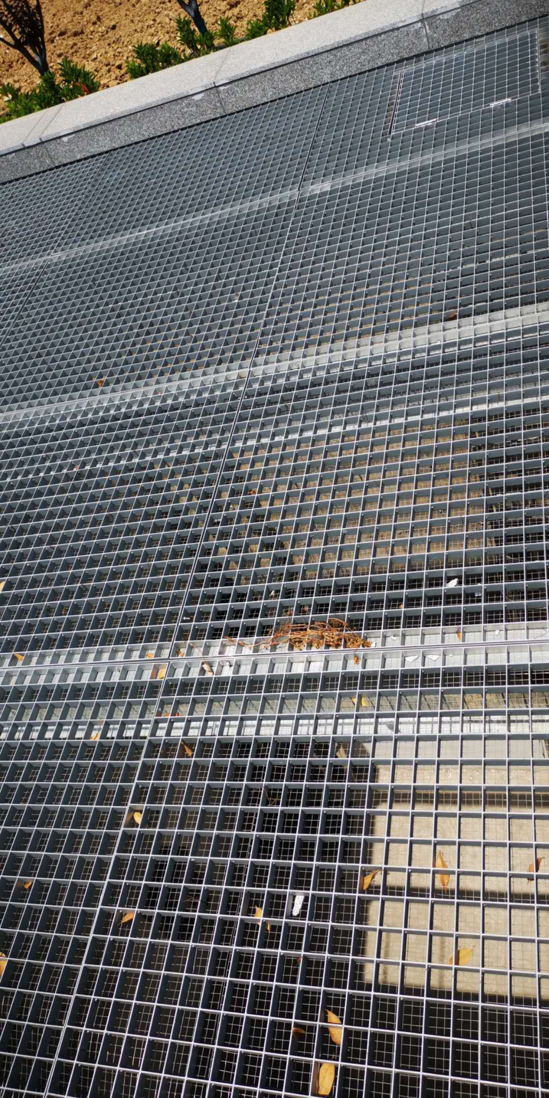 地鐵站鋼格柵應用